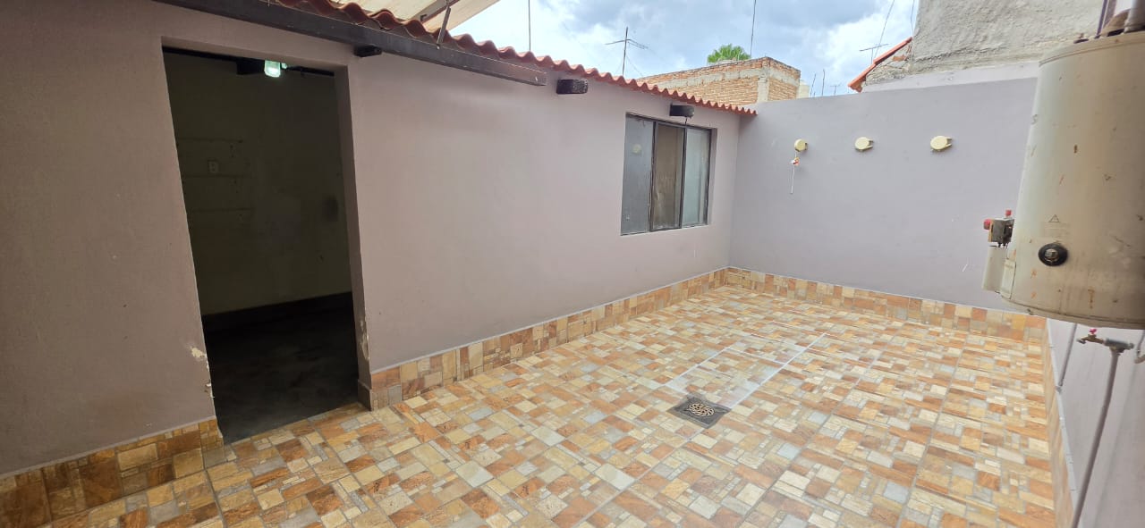 Haciendas Echeveste, Blvd. Materialistas